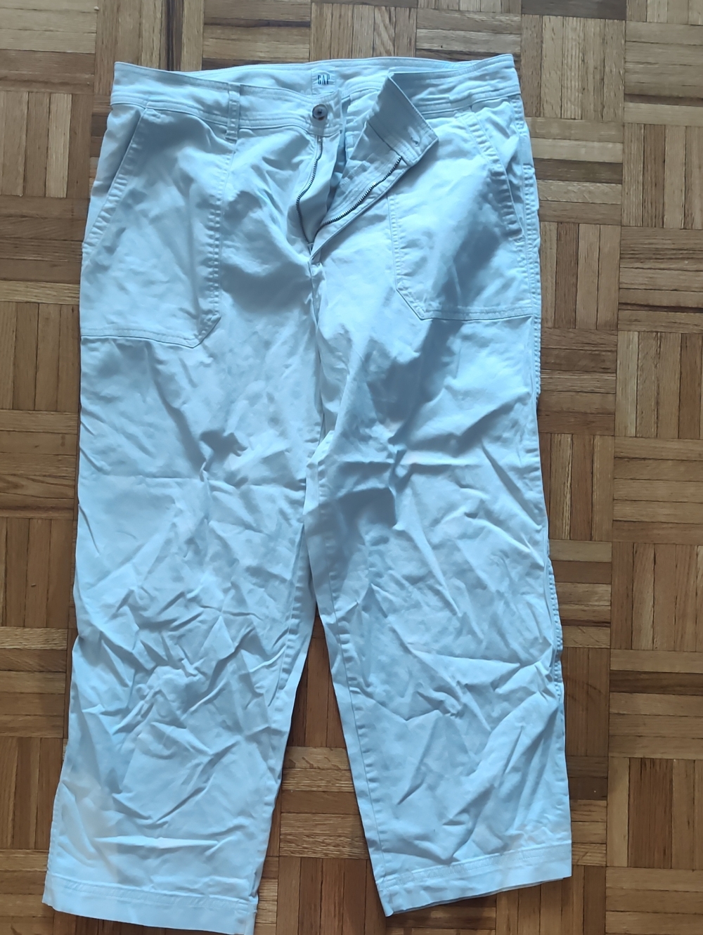 gap Women's White Casual Crop Pants